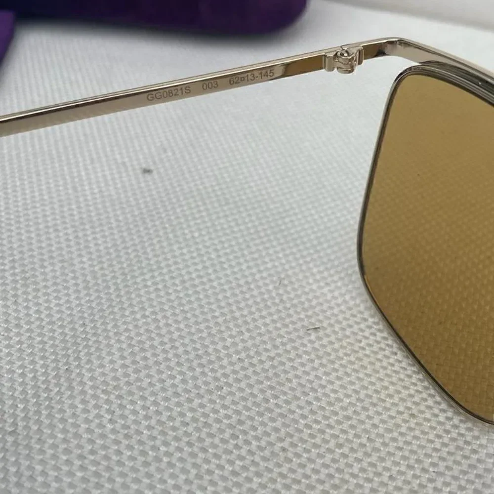 NIB Gucci GG0821S Rectangular Sunglasses